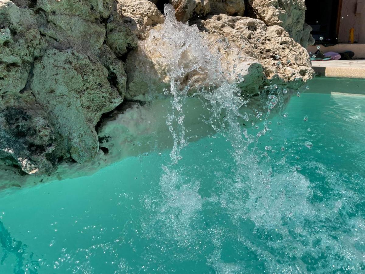 Domaine Des Tuilieres Avec Piscine Villa Vallauris Exteriör bild